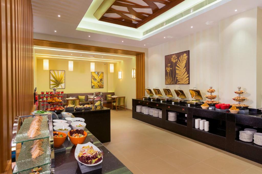 Centara Muscat Hotel Oman Muscat 04