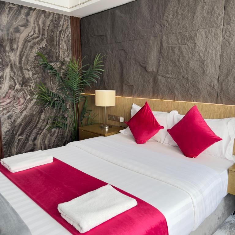 The Airport Hotel Muscat Muscat 02