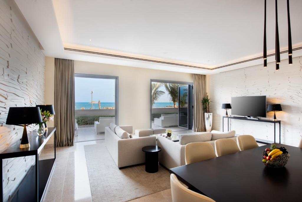 Kempinski Hotel Muscat Muscat 03