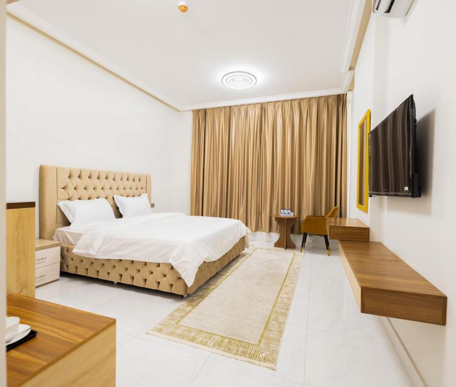 Liza Hotel Muscat 02