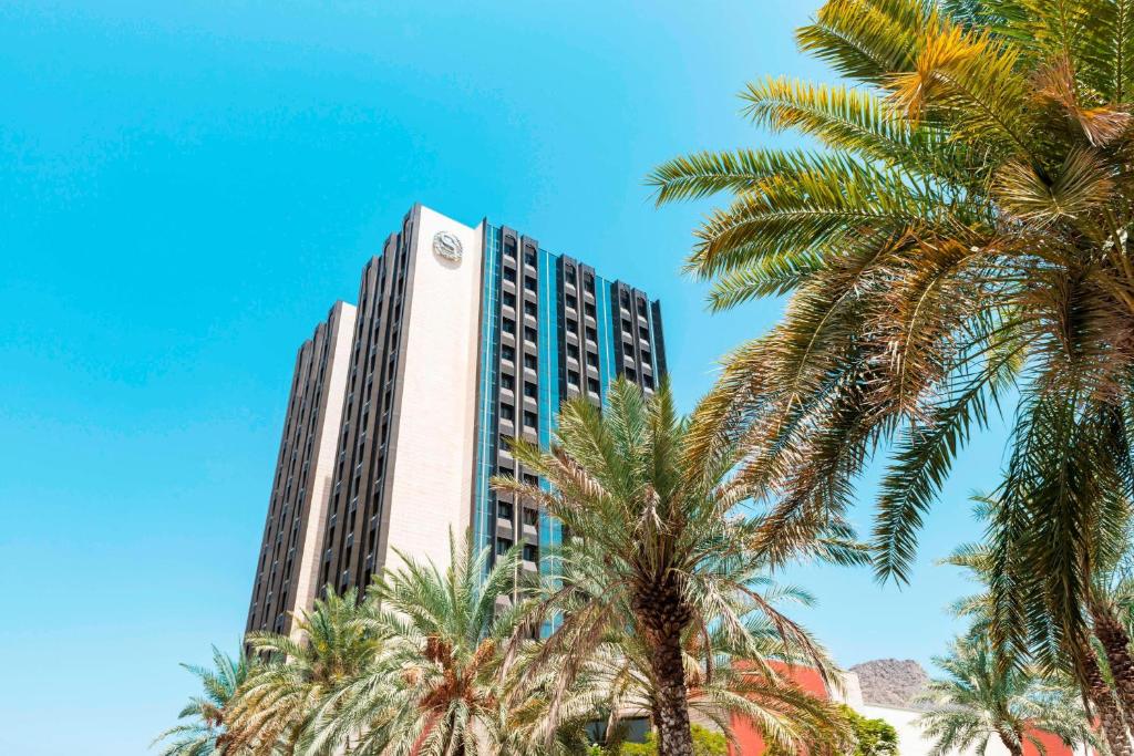 Sheraton Oman Hotel Muscat 04