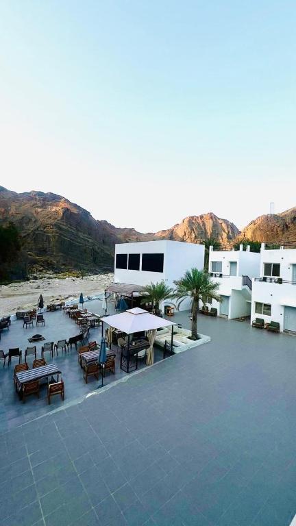 Wadi Al Arbeieen Resort Muscat 04